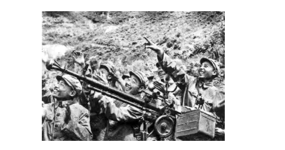 1950年代初，入朝作戰的中共防空部隊。圖/取自網路