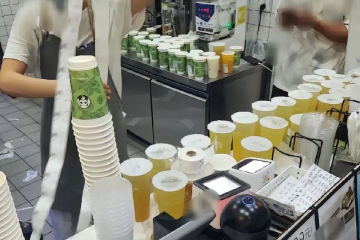 補貼戰雖帶來流量與訂單成長，但對不少餐飲品牌而言卻是「甜蜜的負擔」。圖/取自微博