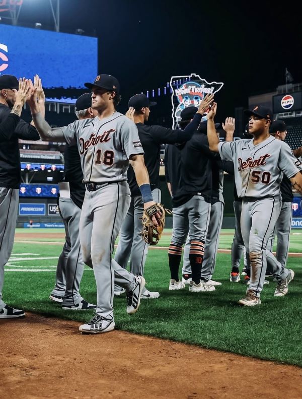 老虎近期戰績不佳，但李灝宇（右）卻成為打線中少數亮點。圖/取自tigers IG