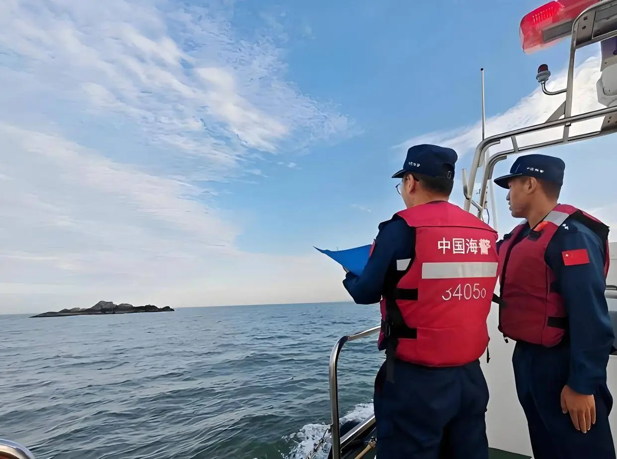 彭博警示，若未來中國海警進一步要求過境商船提供資料、接受指示，甚至對航線作出要求，那麼影響將超越台灣主權爭議。圖／取自搜狐
