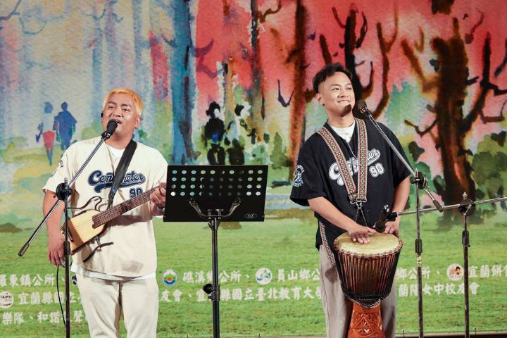 宜蘭鄉親敲碗指定的「黑旋風」與觀眾互動滿滿，全場嗨翻！。圖/億光文化基金會提供