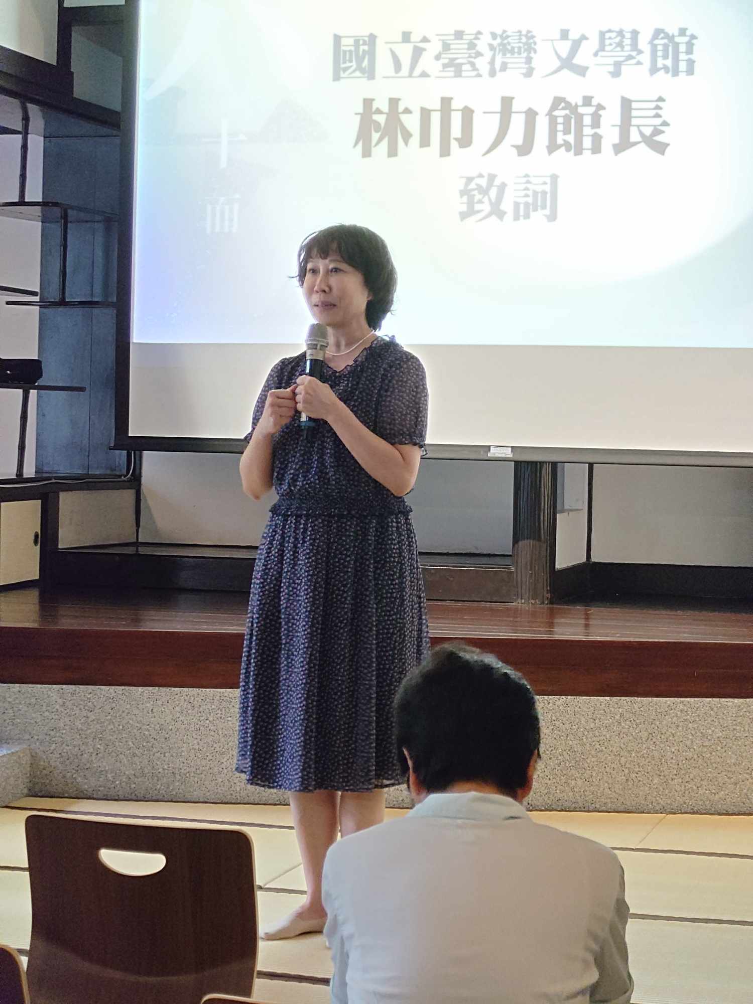 台文館長林巾力致詞表示，台灣文學基地從前是齊東詩舍，創立時以詩為核心，「我們要繼續有詩的精神，今年，讓我們一起承繼笠的精神，把詩找回來。」圖/台文館提供