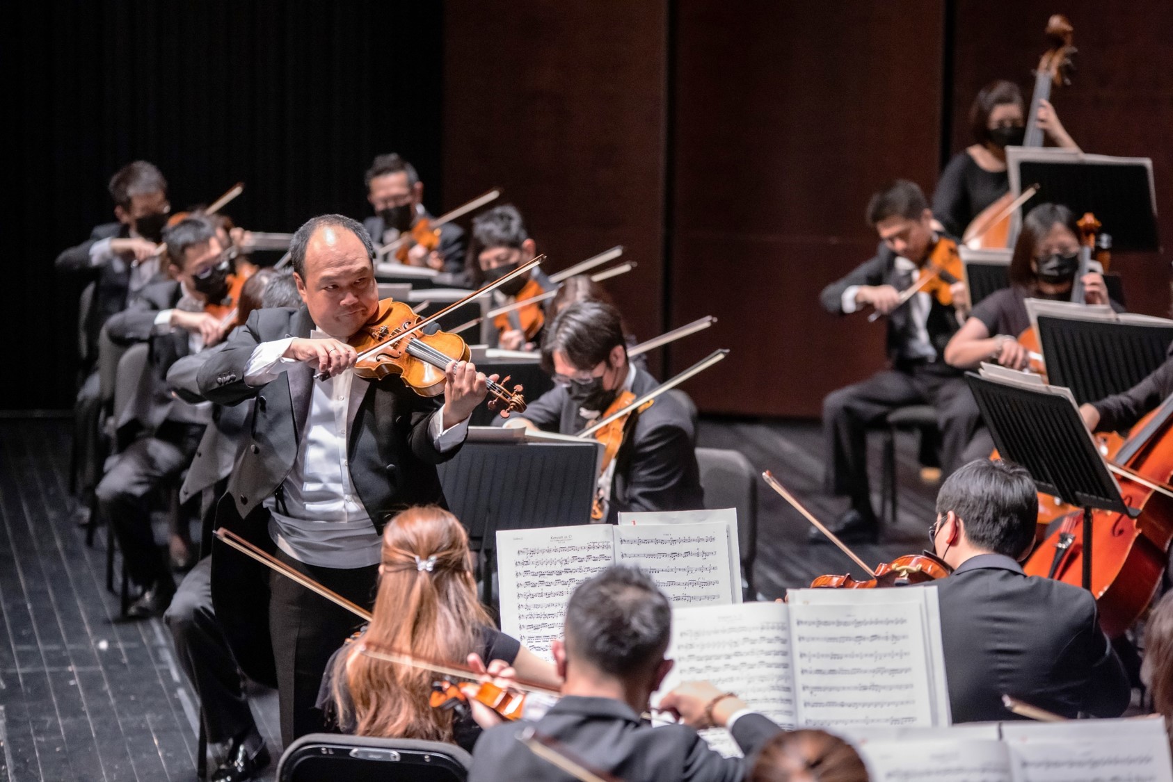 芝加哥交響樂團首席陳慕融再度與國台交合作，將帶來西貝流士技巧高超的小提琴協奏曲。圖/國台交提供，照片攝於2023年3月19日台中國家歌劇院
