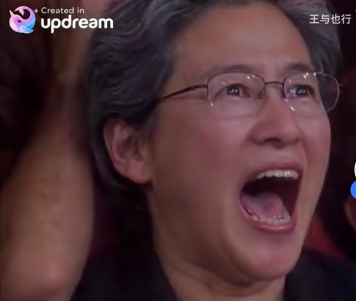 AMD執行長蘇姿丰（圖）也變成台下歡呼的觀眾。圖/翻攝自bilibili「王與也行」影片