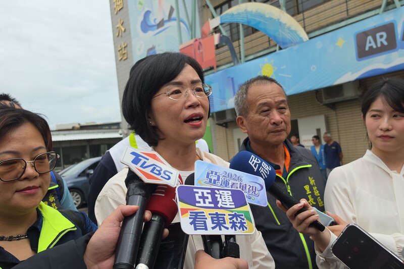孫文學校公布的第二波新北選情預測，蘇巧慧（中）的領先里數首次超越李四川。圖／中央社