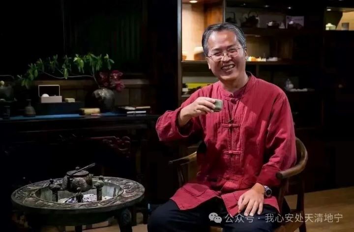 出生於台灣的文化學者薛仁明，近年將大部分時間放在大陸各地講課。圖/取自我心安處天清地寧公眾號