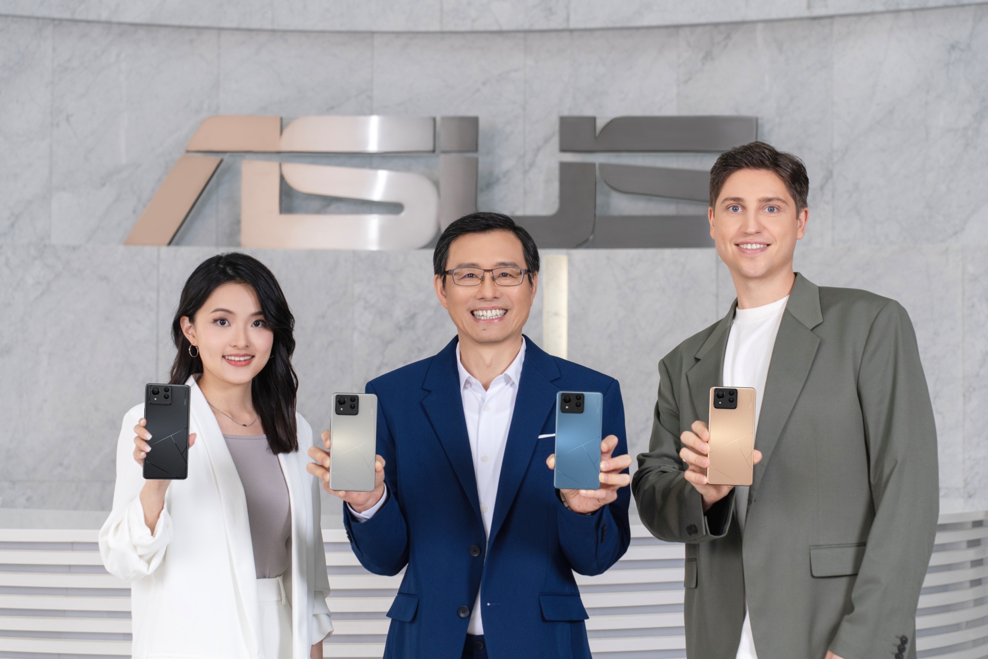 華碩5G旗艦手機Zenfone 11 Ultra智慧登場。圖/華碩提供