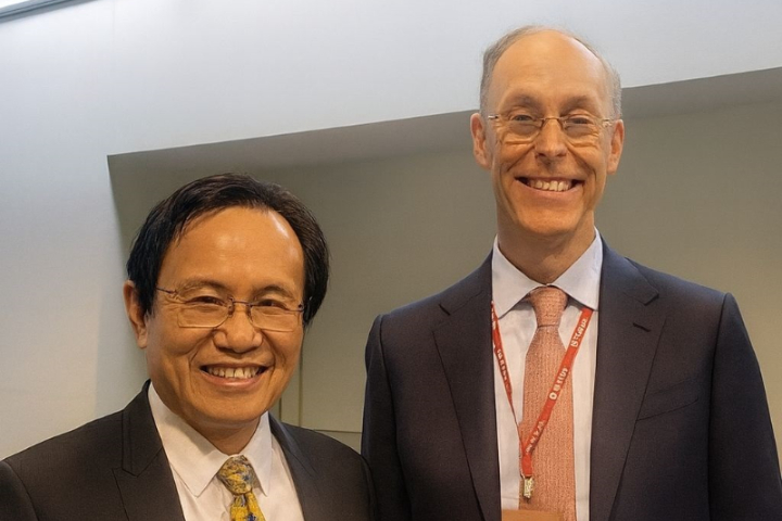 經濟學家戴蒙稱「金融體系是經濟的血液循環系統」，強調其韌性。圖/取自蔡志宏臉書