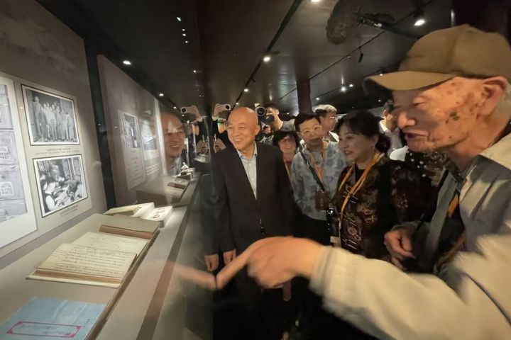 沈春池文教基金會策劃「文物遷台」展覽區。圖/沈春池基金會提供