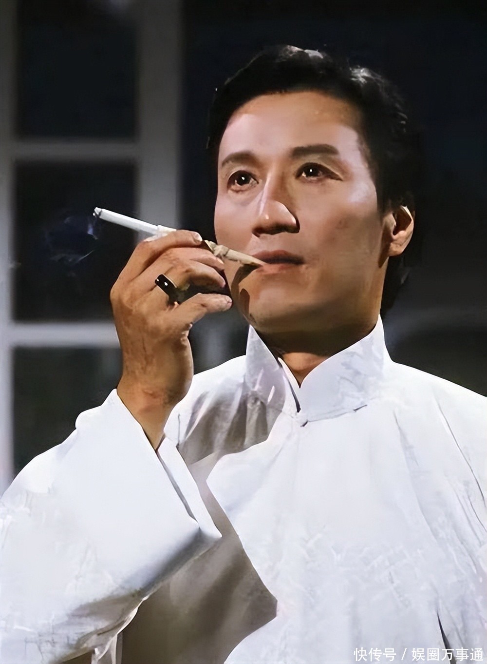 1960、1970年代,謝賢憑藉俊朗外型及瀟灑形象成為無數影迷心中的偶像。圖/取自娛樂萬事通