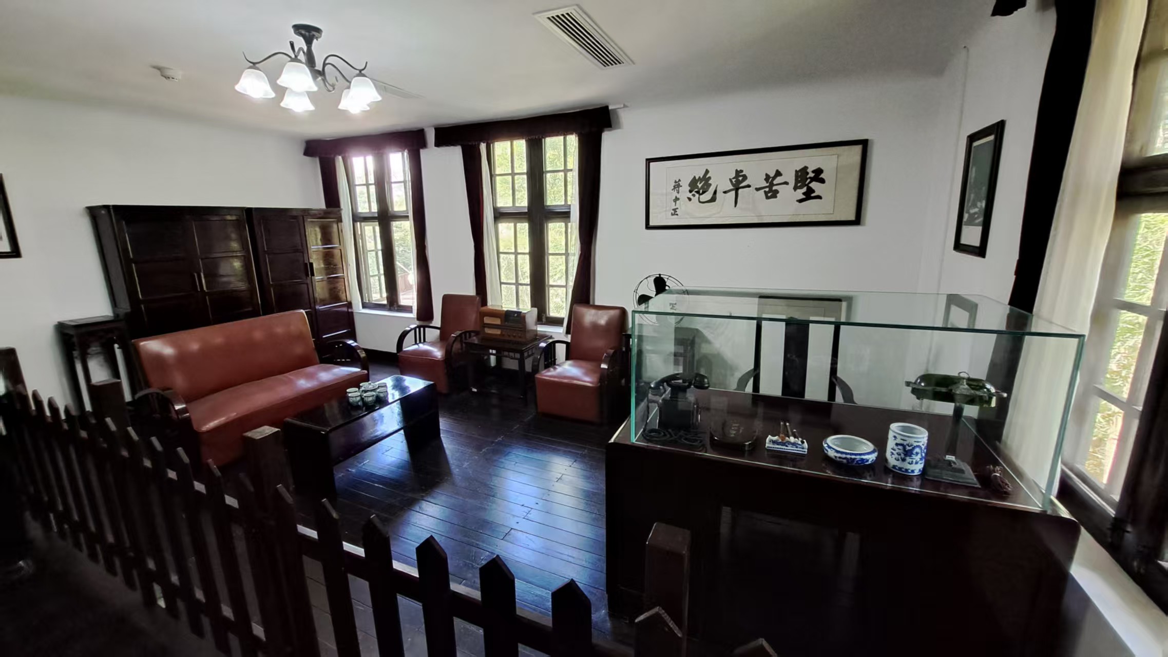 中國抗戰指揮中心，軍事委員會委員長蔣中正在重慶黃山的辦公室。圖/記者宋秉忠攝