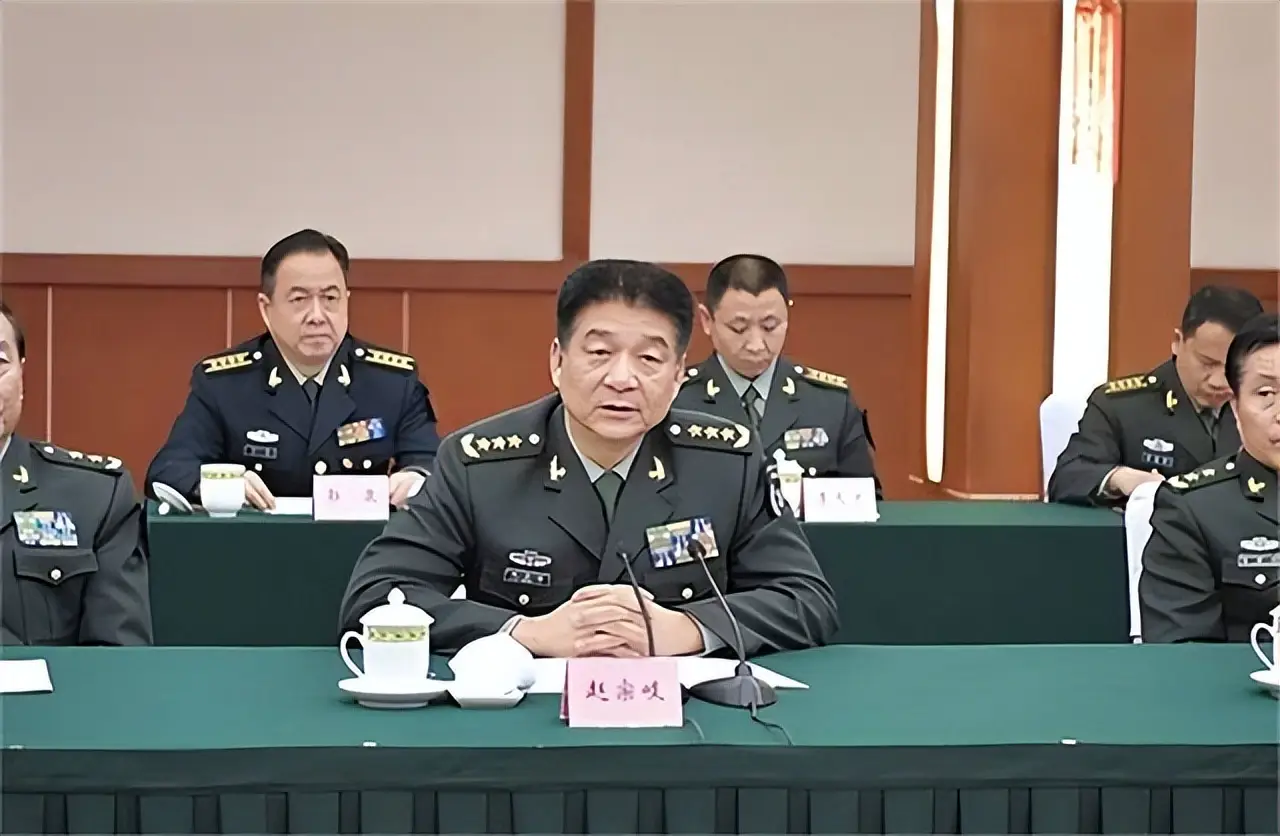 曾打過中印邊界戰爭的原西部戰區司令趙宗岐，如今也已中箭落馬。圖／取自解放軍報