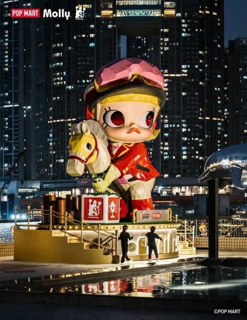 泡泡瑪特能否成功孵化下一個「Labubu」，將成為決定股價走勢關鍵。圖/取自泡泡瑪特官方微博