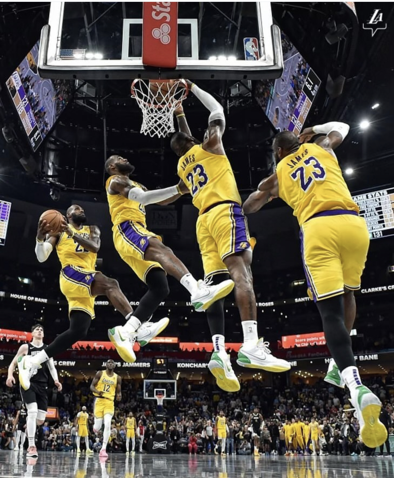 上一季詹姆斯是生涯第21個NBA球季，39歲的他，平均一場仍能貢獻25.7分7.3籃板和8.3助攻，助攻數也是4年來新高。圖/取自Kingjames  IG  