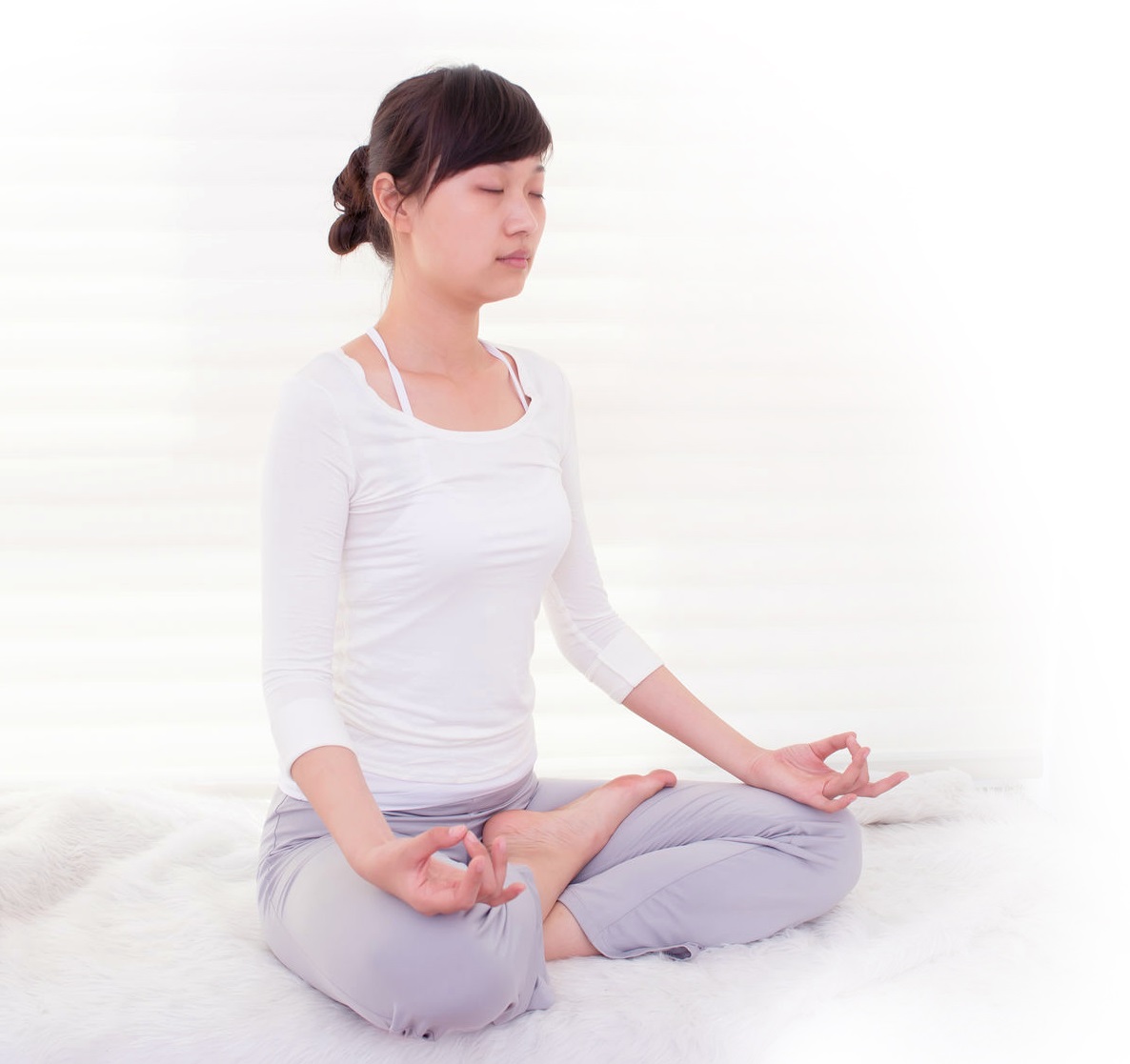 實驗證明禪定有助入眠,所以睡前不妨禪定片刻,自然一夜好眠。圖/禪天下雜誌