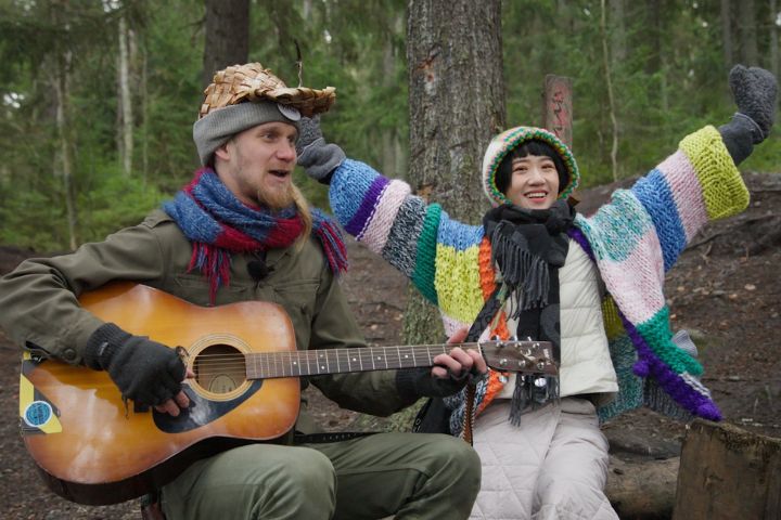《列車人生》主持人Lulu黃路梓茵在芬蘭的雪地旅程,療癒身心靈。圖/公共電視、新傳媒提供