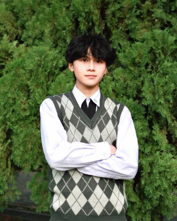   林杰圻認為詩詞的美不在於華麗辭藻，而在於是否能確切地承載情感與思考。圖/取自陳碧涵臉書