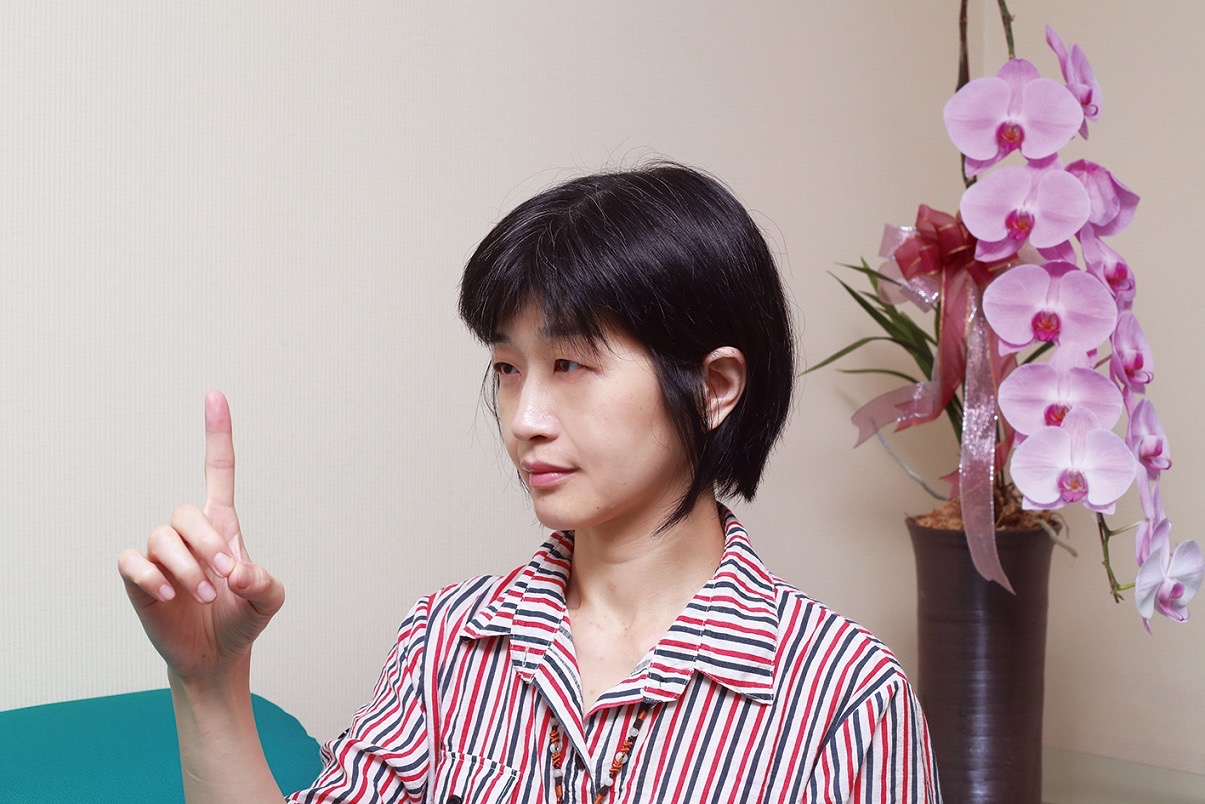 練習「一指禪」,可以訓練專注力。圖/禪天下雜誌提供