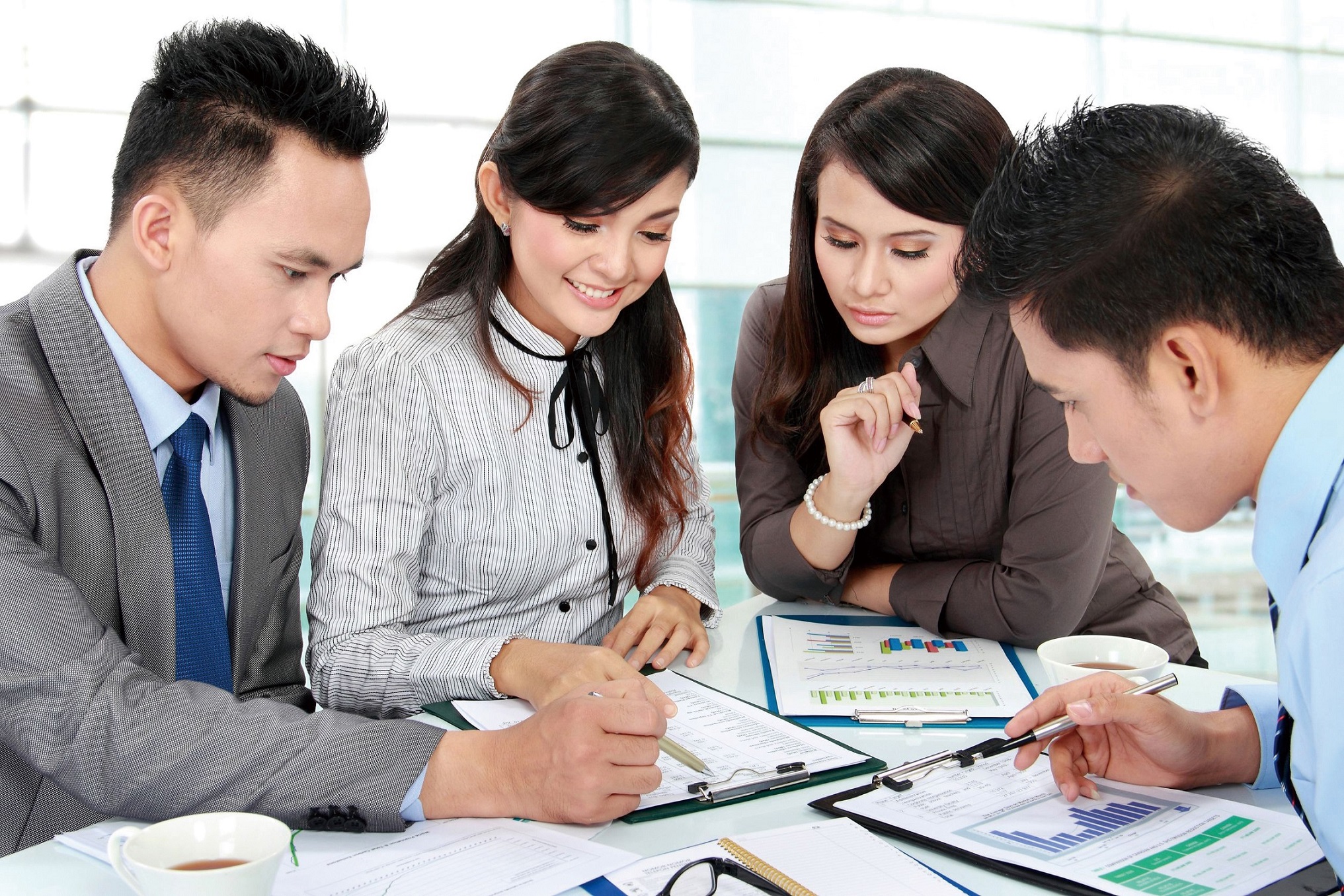 現代人工作忙碌,生活緊張,容易發生自律神經失調的症圖/禪天下雜誌提供提供