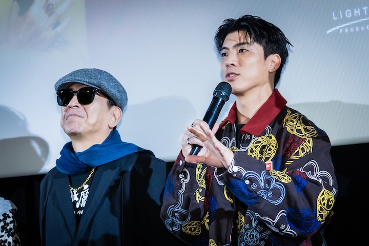 藝人林哲熹（右）分享拍攝《叫我驅魔男神》的趣事。圖/光盛影業提供