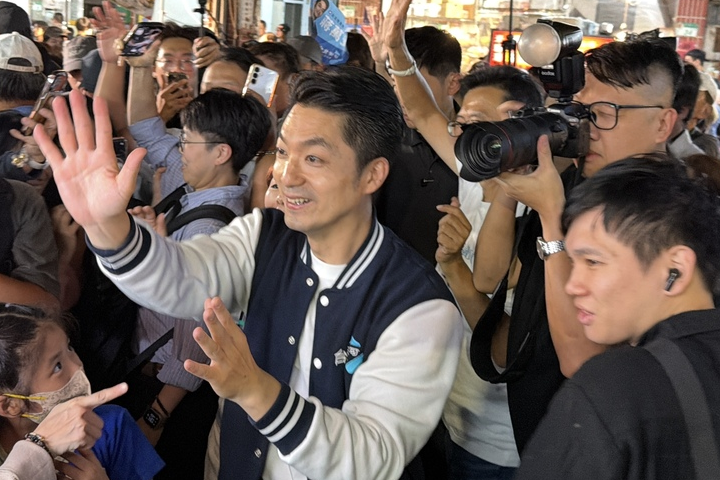 【王崑義專欄】三種病毒戰術夾擊    蔣萬安苦戰突圍