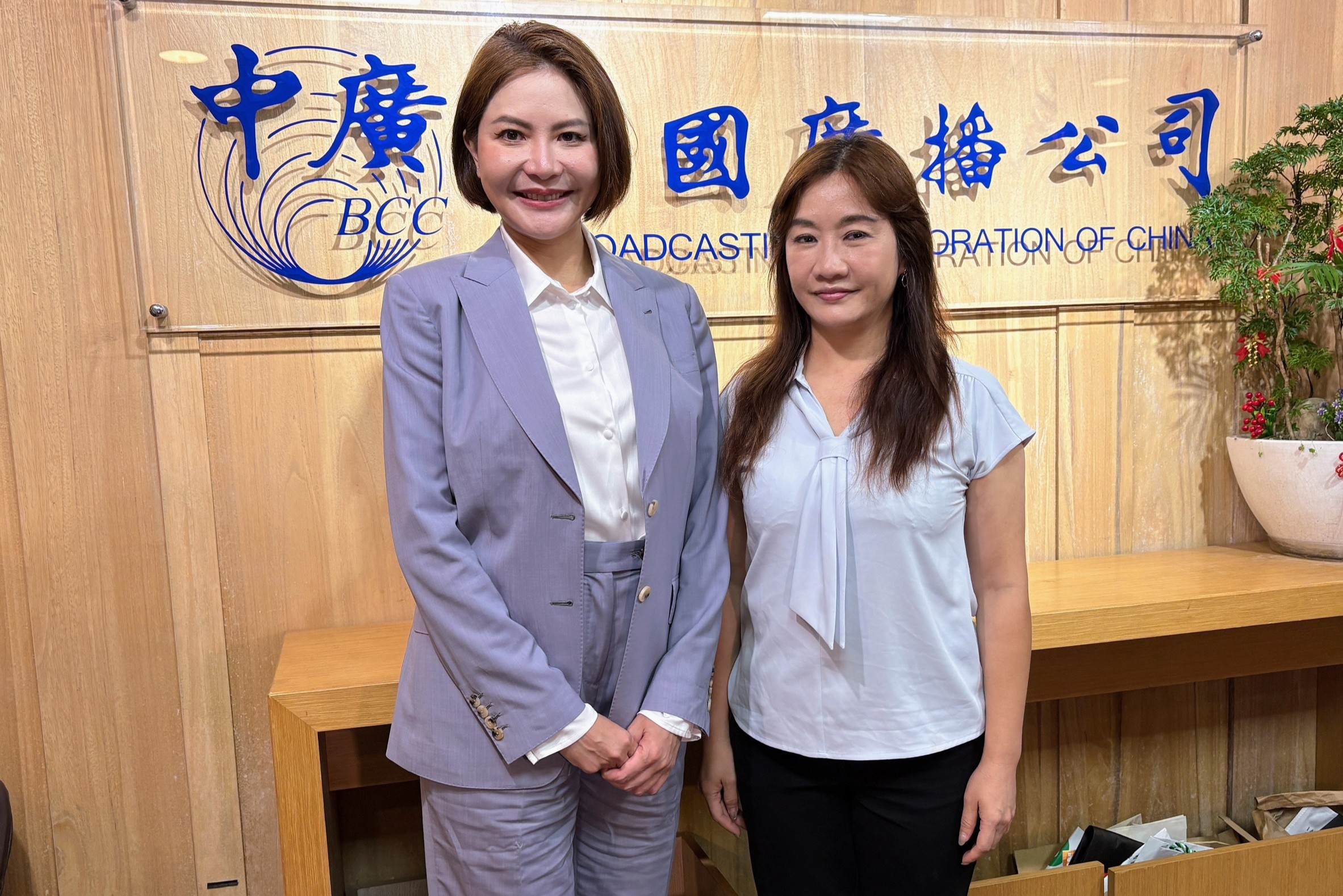 柯志恩勘災拋錨爬窗遭酸　陳菁徽聲援：誰會為作秀泡壞一台車「柯和卓揆不一樣」