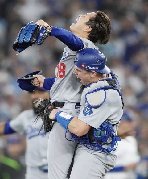 山本總計後援34球、2.2局僅被敲1安無失分,前後兩天累計12.2局,神級表現讓他拿下 世界大賽MVP。圖/取自mlb IG