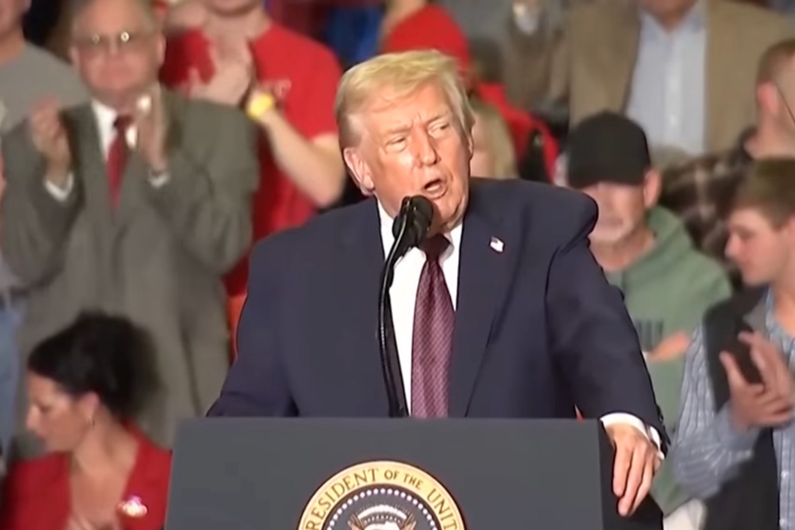 美軍對奈及利亞ISIS發動攻擊　川普：祝大家聖誕快樂