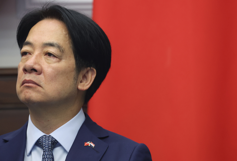 總統賴清德520就職演說，提到「中華民國與中華人民共和國互不隸屬」，被認為是新「兩國論」；最近接受美國《時代雜誌》專訪時又講一次，刻意拉前總統馬英九「背書」。圖/中央社