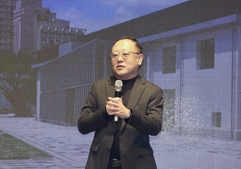 國民黨智庫批評文化部長史哲更是不折不扣的「燒錢部長」。圖/中央社