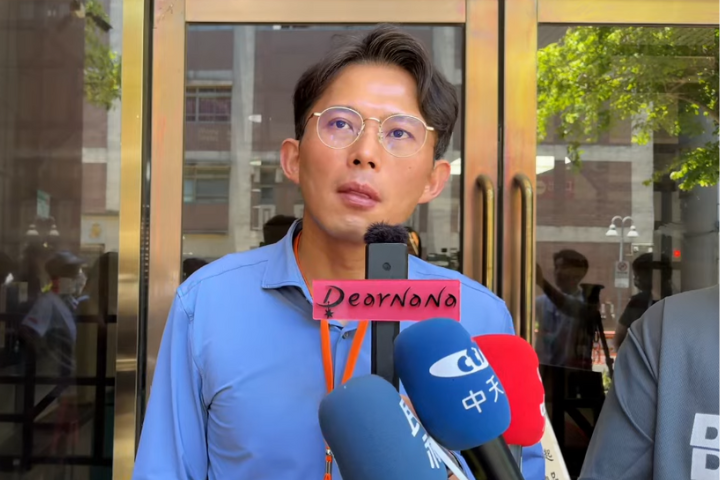 庭審淒厲哭聲響徹北院...黃國昌怒嗆檢方：逼死一條人命心裡都沒感覺？
