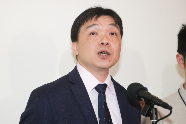 殺雞儆猴？陸配錢麗遭控宣傳武統　陸委會：已廢止台灣身分、戶籍