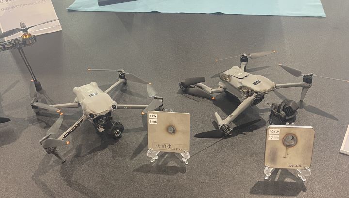 台灣自製的各式的無人攻擊機。圖/記者楊俊斌攝