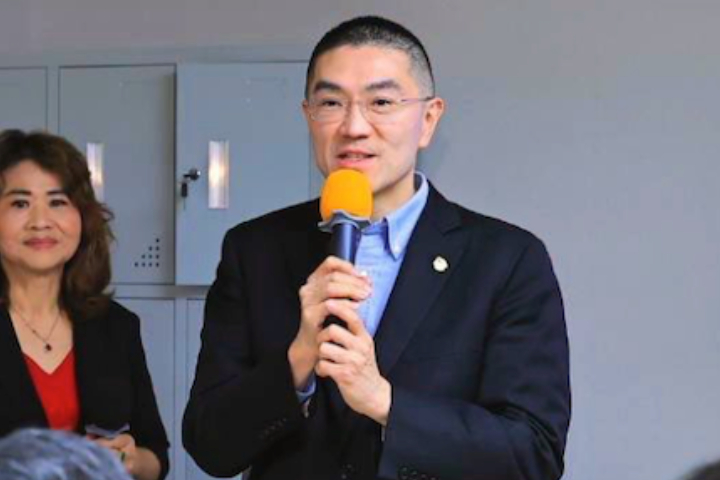 基隆市長謝國樑說明疑似漢他病毒感染的處理情形。圖/取自基隆市衛生局臉書