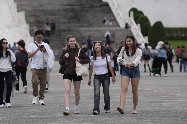 各地大致晴朗穩定　北台灣高溫可達攝氏30度