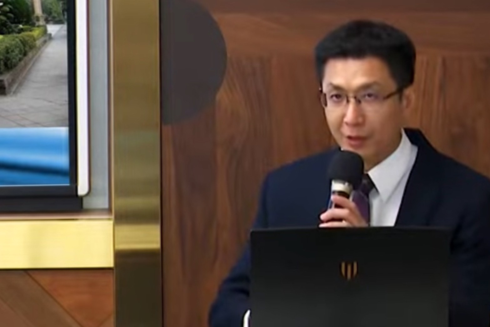 偵辦京華城案的北檢檢察官林俊言遭國台辦列「台獨打手」。圖／取自元照出版YT