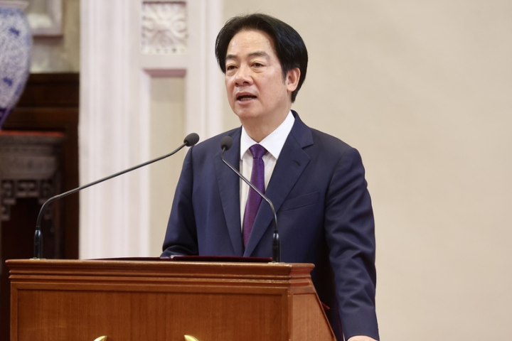 張亞中轟賴清德「沒出席就是沒出息」　痛批逃避彈劾說明、輕蔑國會監督