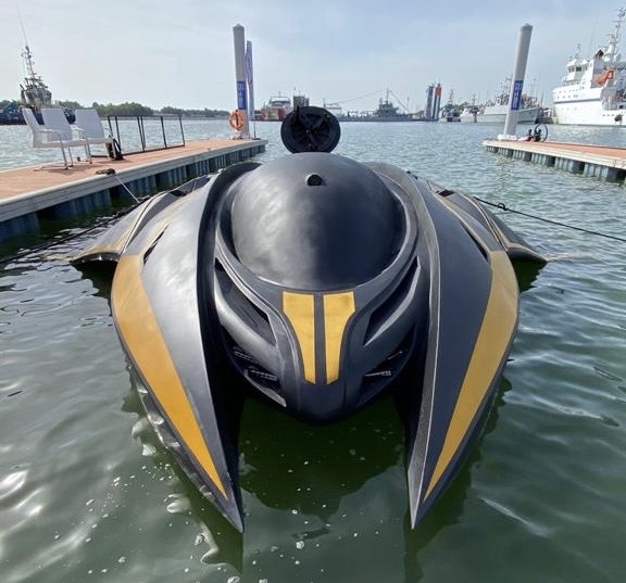 烏克蘭新型軍用潛艇 外觀奇特好像蝙蝠船