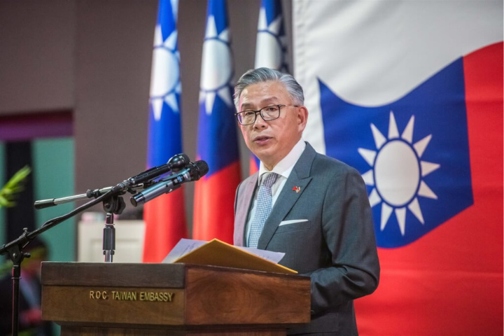 外媒爆「駐史瓦帝尼大使梁洪昇涉貪污」　外交部：受中國資助的錯假訊息