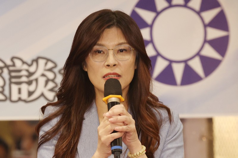 藍中常委看鄭麗文勝選5原因：面對攻擊不出惡言　符合愛黨基層「氣口」    
