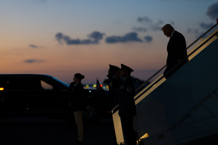 【伊朗危機】川普：多艘超大型空油輪正駛向美國　準備裝載油氣