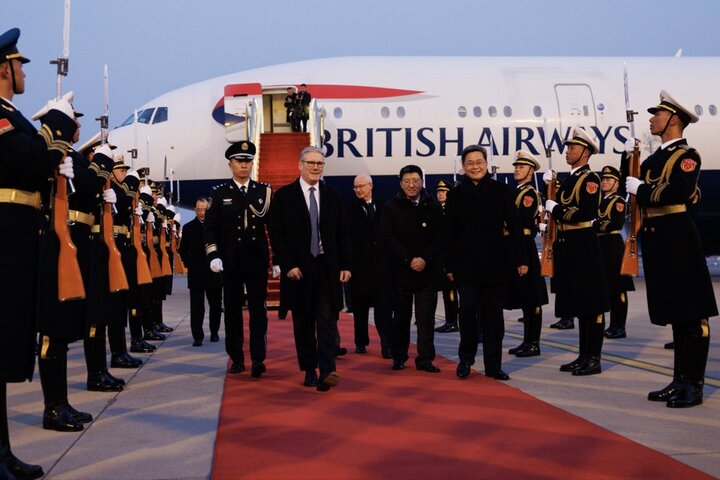 時隔8年再有英相訪華　施凱爾抵北京「忽略中國是不明智的」