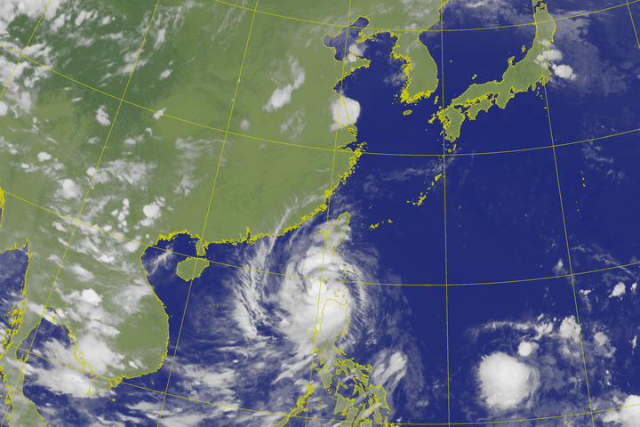 颱風外圍環流花東及南部雨勢增　雙北桃園防高溫