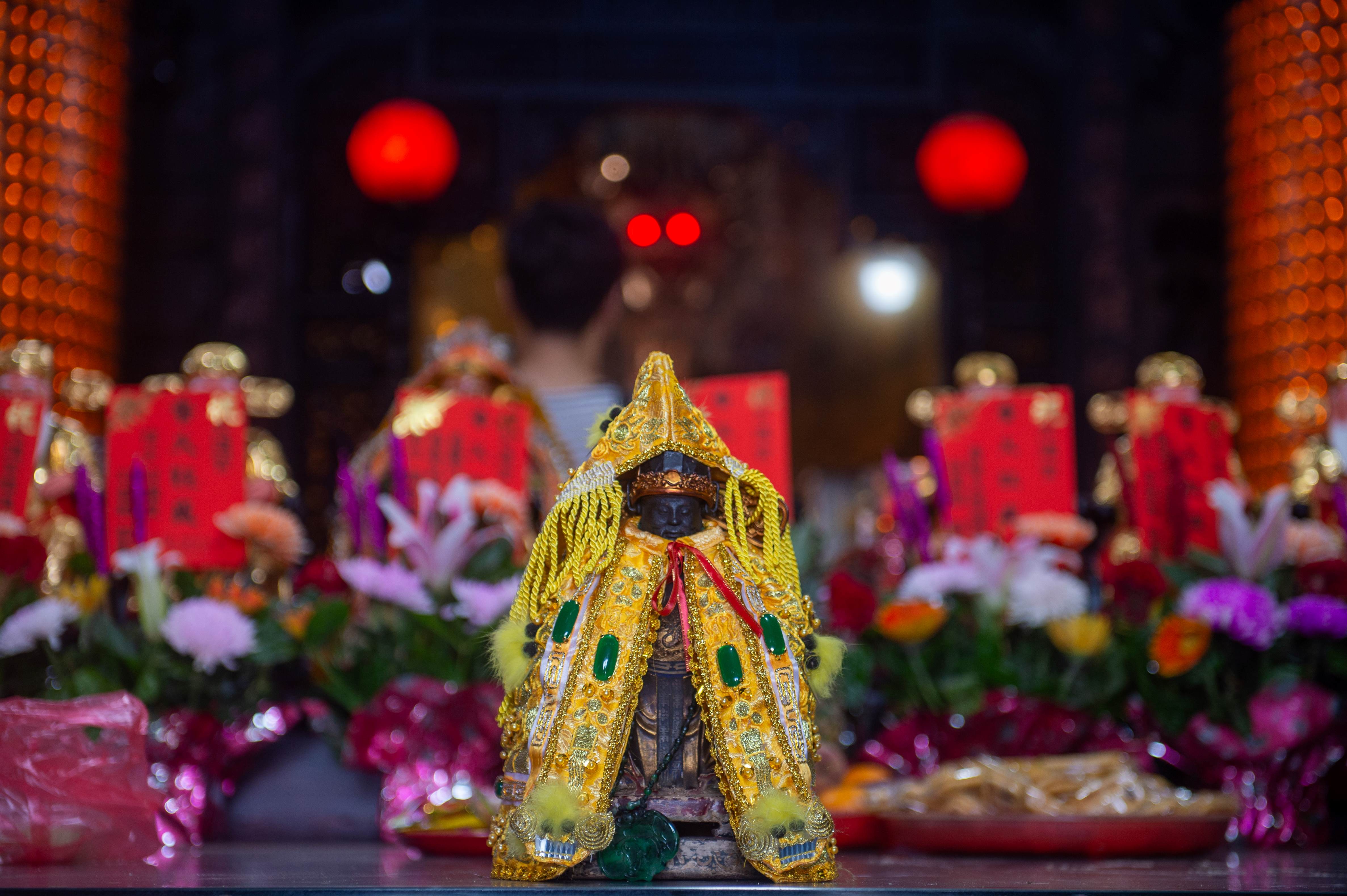 全台唯一受皇帝敕封、戴官帽的土地公—彰化文德宮的福德老爺。圖/陳思豪攝