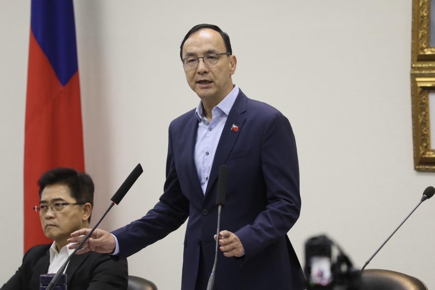 朱立倫會晤美國在台協會（AIT）理事主席羅森伯格，強調國民黨將全力推動台美在各領域的合作，促進雙邊關係進一步深化。圖/取自朱立倫臉書