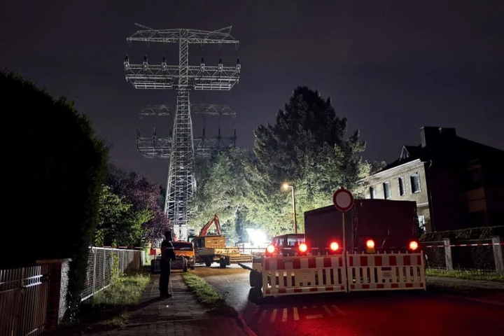 2座高壓電塔疑遭人為縱火　柏林5萬戶停電交通癱瘓進入第2天