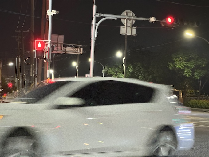 高雄市交通警察大隊呼籲，民眾上路請減速慢行，以策安全。圖為示意圖。圖／記者林瑞益攝