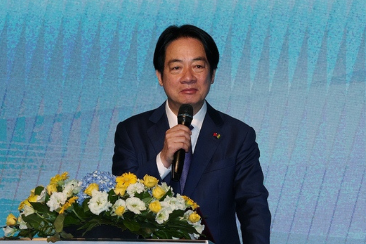 賴清德普發現金1萬　民進黨昔批「先窮台再統一、掏空國軍、買菜就沒了」