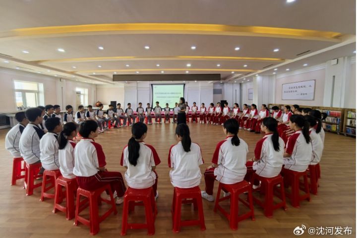 大陸青少年抑鬱人數破2800萬　專家：學期與季節更替為高發期