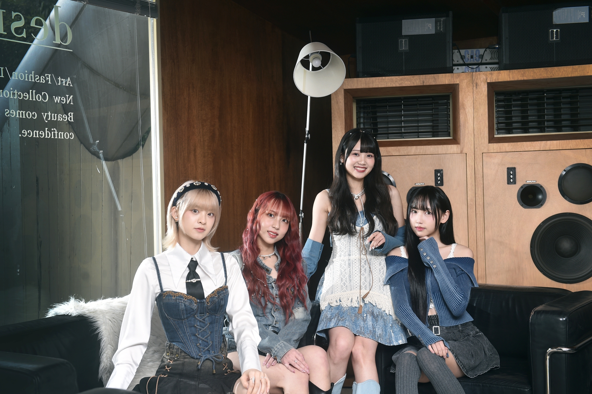 于馨（右2）曾見過上海、泰國與菲律賓等姊妹團，透露AKB48 Team TP與其他姊妹團有一處地方很不一樣。圖/記者陳思豪攝